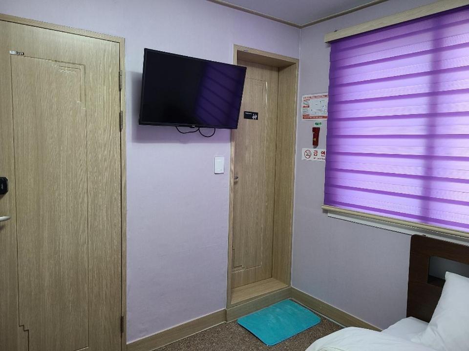 Joy Guest House อาซัน ภายนอก รูปภาพ