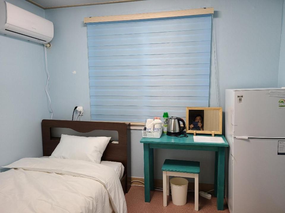 Joy Guest House อาซัน ภายนอก รูปภาพ